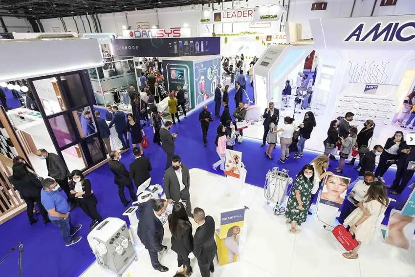 LZY Attends 2025 Dubai Derma Laser & Aesthetic Medicine Exhibition(pic1)