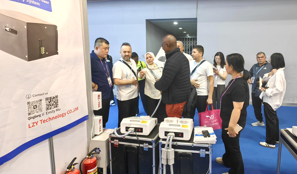 4(3).jpg LZY participated in the 138th China Import and Export Fair(pic3)